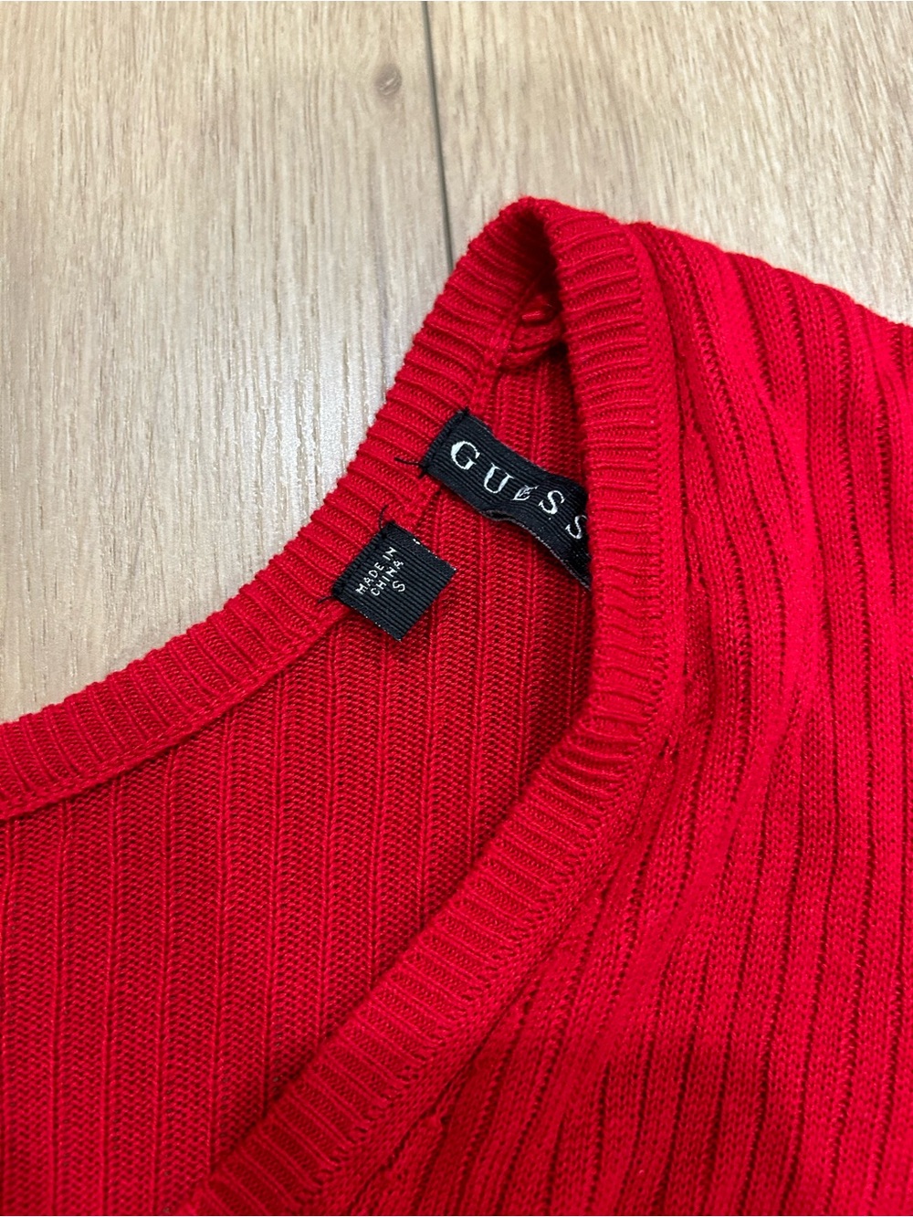Guess Red V-Neck Ribbed Sweater - Picture 3 of 4